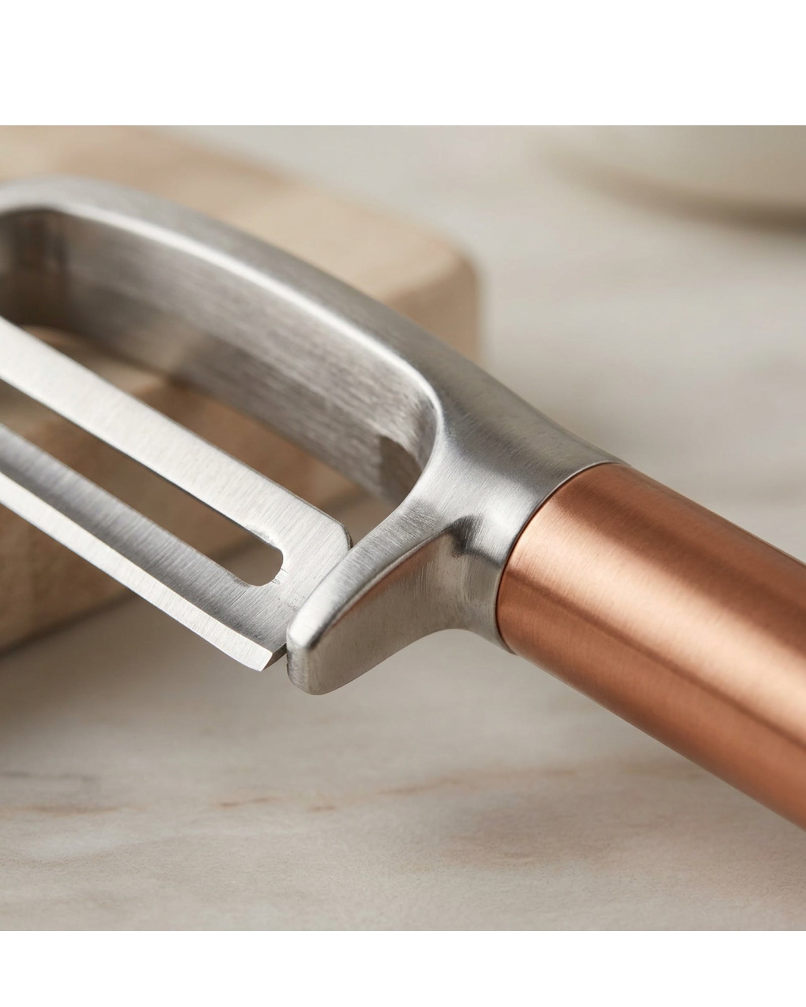 OLONO Wide Blade Stainless Produce Peeler Copper 7 in